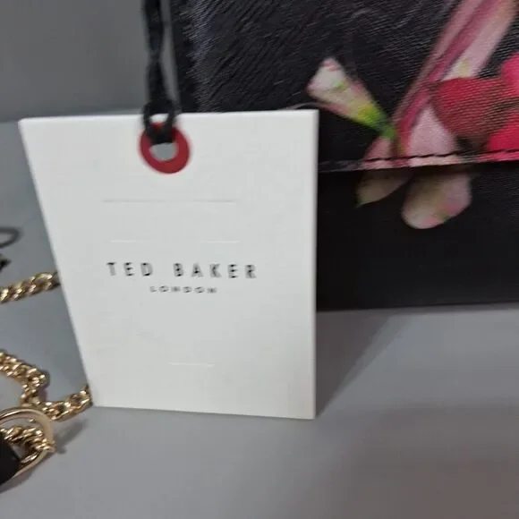 Ted Baker Cyra Floral Black Crossbody Clutch Bag Lock & Key Assessories New $175 - Picture 3 of 10